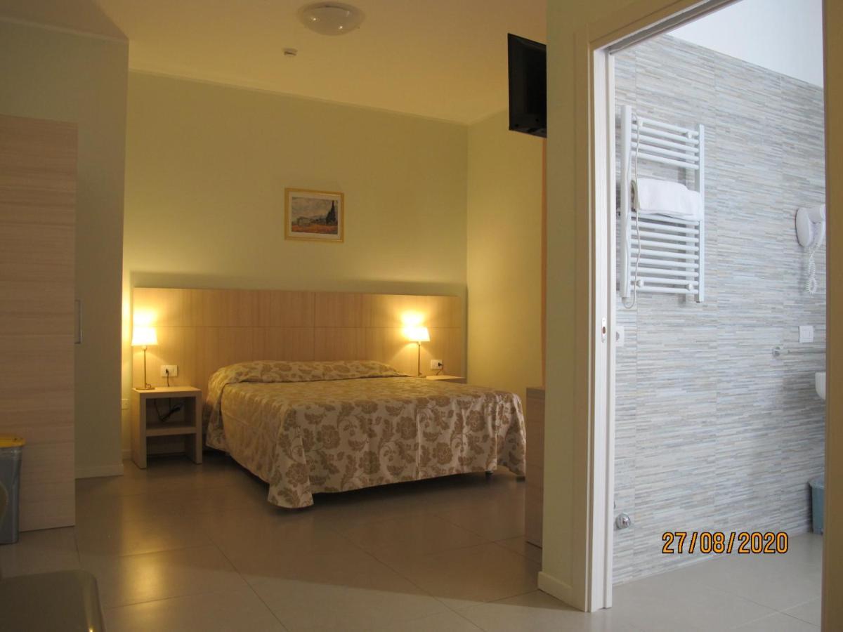 Santa Barbara Hotel & Apartments Bellaria-Igea Marina Exterior foto
