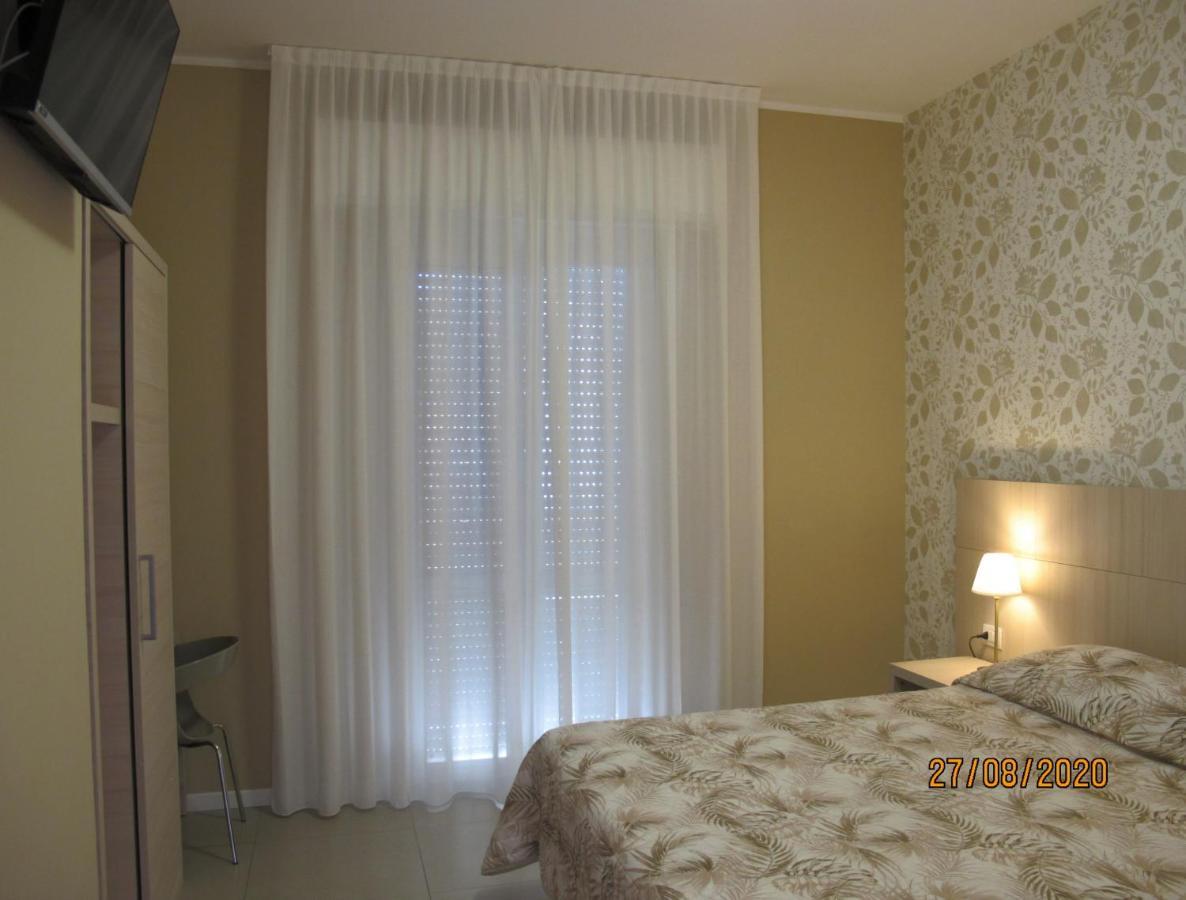 Santa Barbara Hotel & Apartments Bellaria-Igea Marina Exterior foto